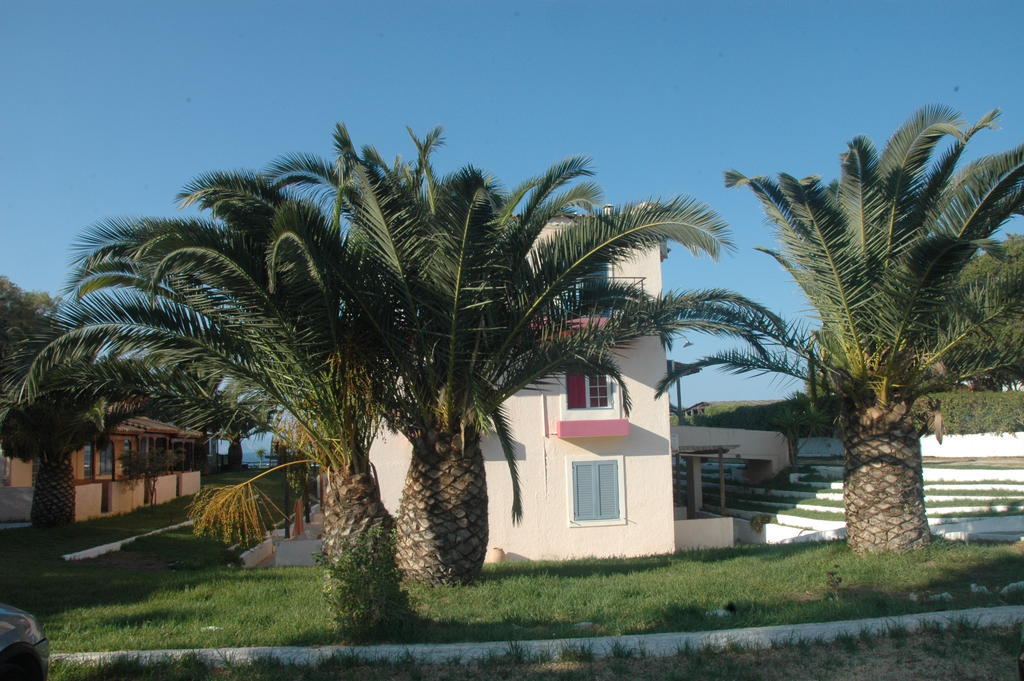 Koralli Beach Niforeika Esterno foto